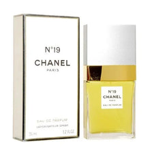 Charger l'image dans la galerie, Chanel Nº 19 Eau De Parfum Femme