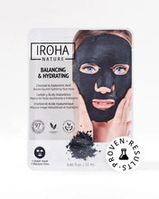 Lade das Bild in den Galerie-Viewer, Iroha Detox Charcoal Black Passion Damen-Kosmetik-Set (7 Teile)