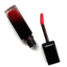 Cargar imagen en el visor de la galería, Chanel Rouge Allure Laque # 73-Invencible