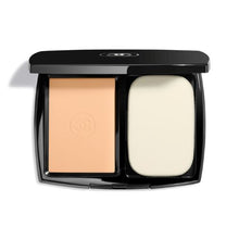 Load image into Gallery viewer, Compact Powders Ultra le Teint Chanel B40 Spf 15