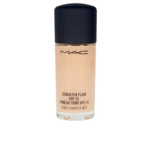 Cargar imagen en el visor de la galería, Liquid Make Up Base Mac Studio Fix Fluid