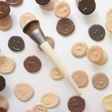 Cargar imagen en el visor de la galería, Ecotools Wonder Color Finish Brush - Lindkart