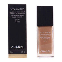 Afbeelding in Gallery-weergave laden, Liquid Make Up Base Vitalumière Chanel - Lindkart