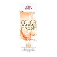 Lade das Bild in den Galerie-Viewer, Semi-Permanent Tint Color Fresh Wella Nº 4/07 (75 ml)