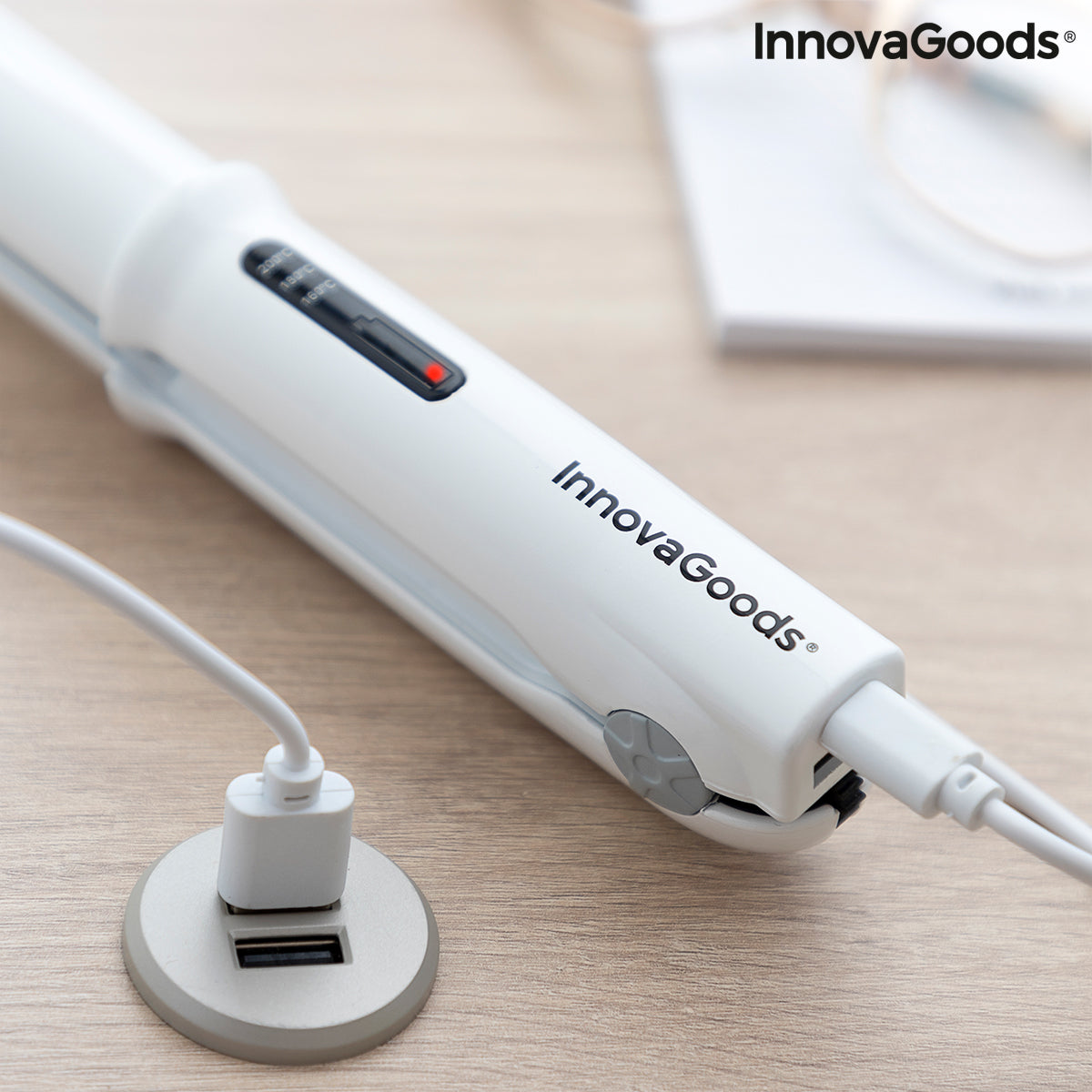 Fer à lisser rechargeable avec Power Bank Hesser InnovaGoods