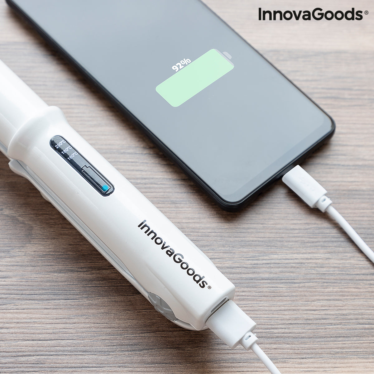 Fer à lisser rechargeable avec Power Bank Hesser InnovaGoods