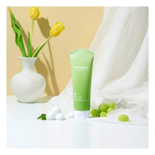 Lade das Bild in den Galerie-Viewer, Facial Cleanser Frudia (145 ml)