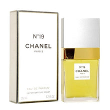 Afbeelding in Gallery-weergave laden, Chanel Nº 19 Eau De Parfum Vrouwen
