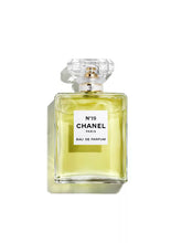 Afbeelding in Gallery-weergave laden, Damesparfum Nº 19 Chanel Spray EDP

