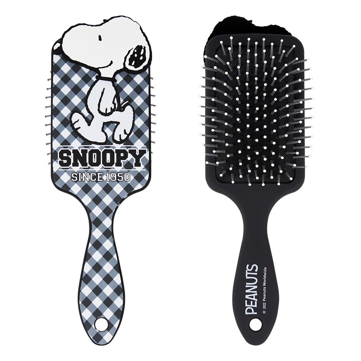 Snoopy Hair Brush Black & White 1