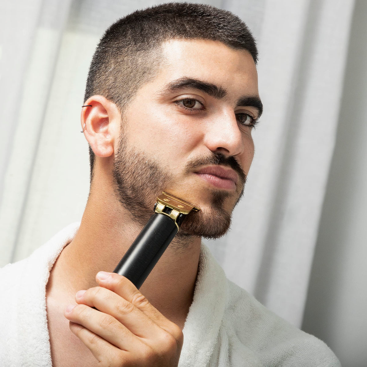InnovaGoods Triher Professional Rechargeable Hair Clipper – 6 Guides, LCD & USB-C 3