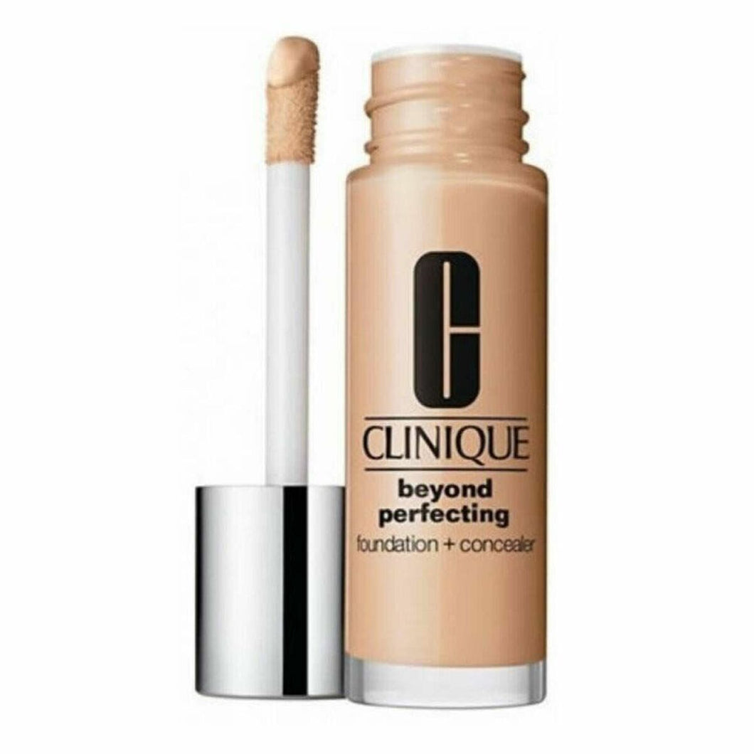 Base de maquillage liquide Beyond Perfecting Clinique 029010/825 (30 ml)