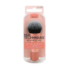 Load image into Gallery viewer, Real Techniques Mini Expert Face Brush for Foundation - Lindkart

