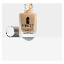 Cargar imagen en el visor de la galería, Liquid Make Up Base Clinique Superbalanced (30 ml)
