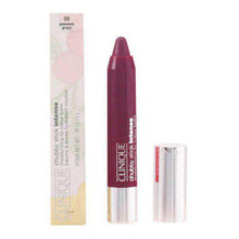 Cargar imagen en el visor de la galería, Coloured Lip Balm Chubby Stick Intense Clinique - Lindkart
