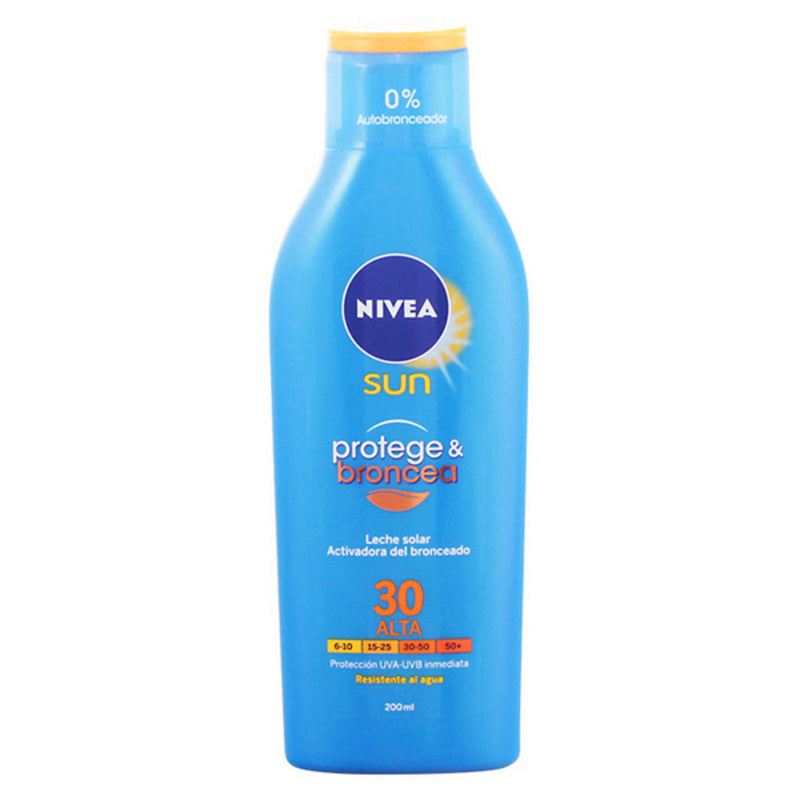 Lait Solaire Protege & Broncea Nivea SPF 30 (200 ml) 30 (200 ml)