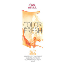 Load image into Gallery viewer, Semi-Permanent Tint Color Fresh Wella 6/7 (75 ml)
