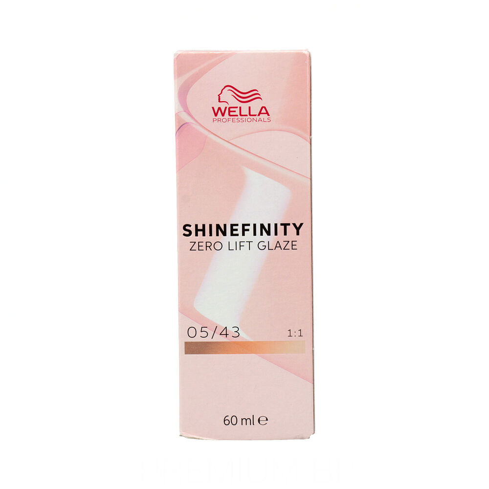 Wella Shinefinity Coloration Permanente Nº 05/43 (60 ml)