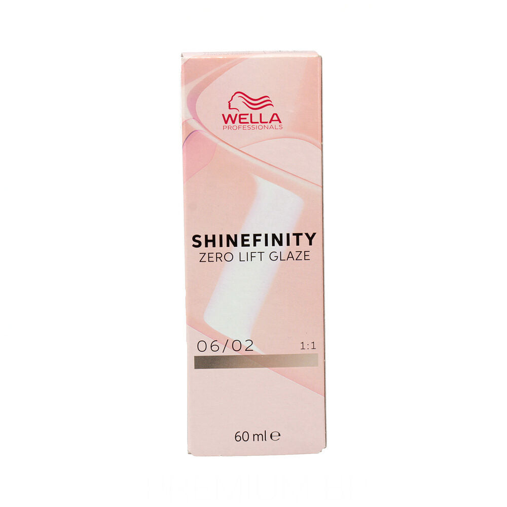 Wella Shinefinity Coloration Permanente Nº 06/02 (60 ml)