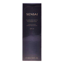 Cargar imagen en el visor de la galería, SENSAI Fluid Foundation Make-up Flawless Satin SPF20 - Lindkart

