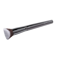 Cargar imagen en el visor de la galería, Make-up base brush Maiko Luxury Grey Precision
