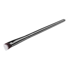 Load image into Gallery viewer, Make-up Brush Maiko Luxury Grey Precision Mini
