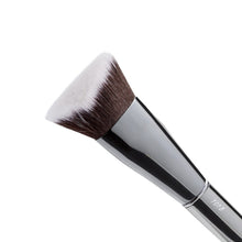 Afbeelding in Gallery-weergave laden, Make-up Borstel Maiko Luxury Grey Precision Maxi
