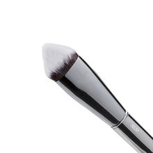 Lade das Bild in den Galerie-Viewer, Make-up Brush Maiko Luxury Grey Stump Prism
