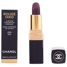 Lade das Bild in den Galerie-Viewer, Hydrating Lipstick Rouge Coco Chanel - Lindkart
