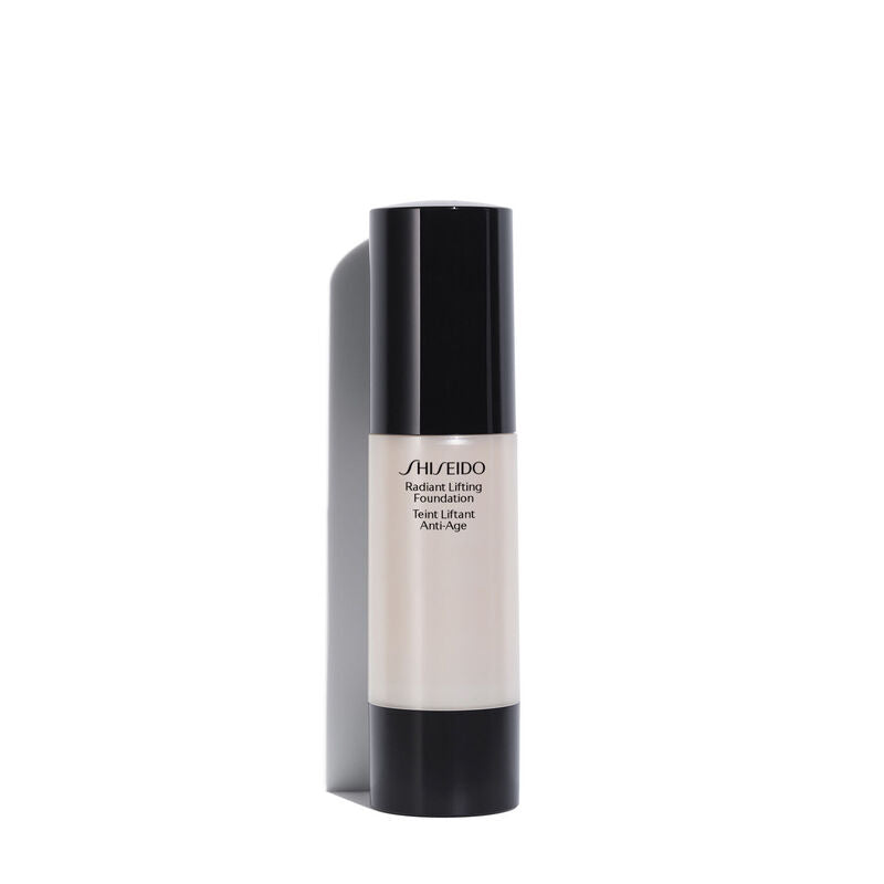 Liquid Make Up Base Radiant Lifting Shiseido - Lindkart
